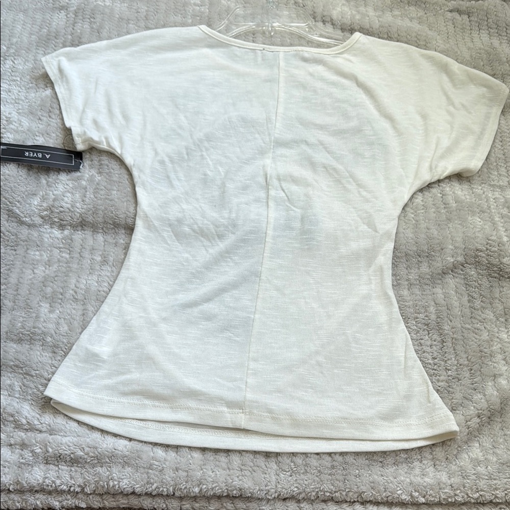A. Byer Black and Off White Fitted Graphic Cap Sleeve Tee - Picture 12 of 12